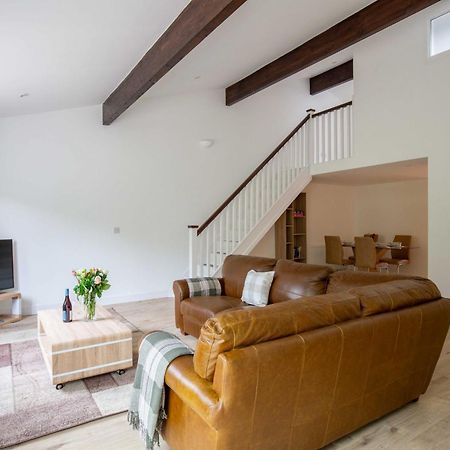 Ascot Cottage Cirencester Exterior photo